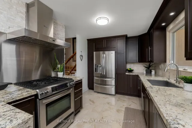 Additional property image - 616 Blue Forest Hill