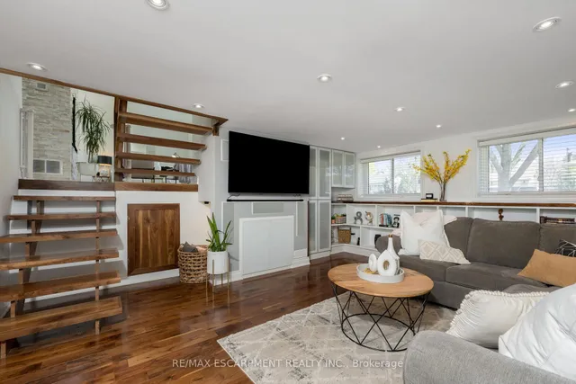 Additional property image - 616 Blue Forest Hill