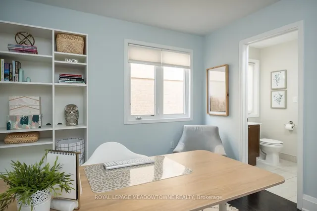Additional property image - 886 Savoline Blvd