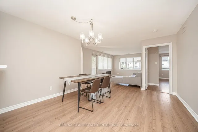 Additional property image - 3 Dayspring Circ Unit 301