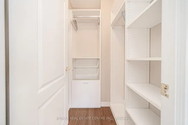 Additional property image - 3 Dayspring Circ Unit 301