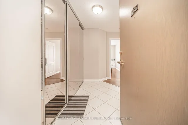 Additional property image - 3 Dayspring Circ Unit 301