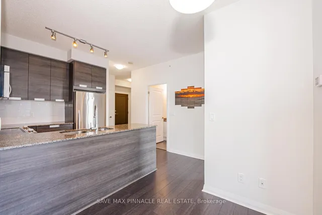 Additional property image - 75 Eglinton Ave Unit 509