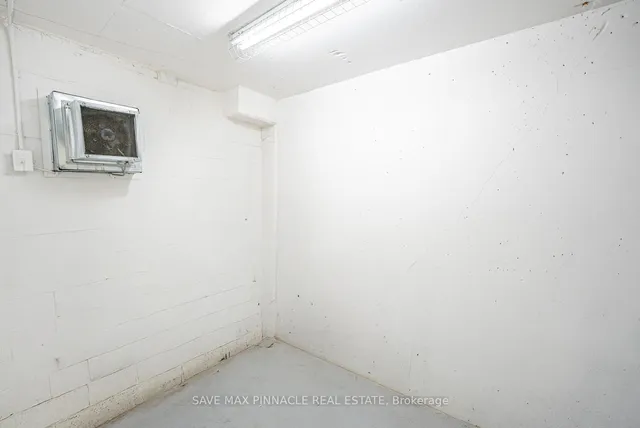 Additional property image - 75 Eglinton Ave Unit 509