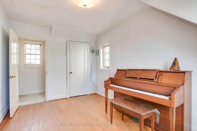 Additional property image - 8 Sunnylea Ave