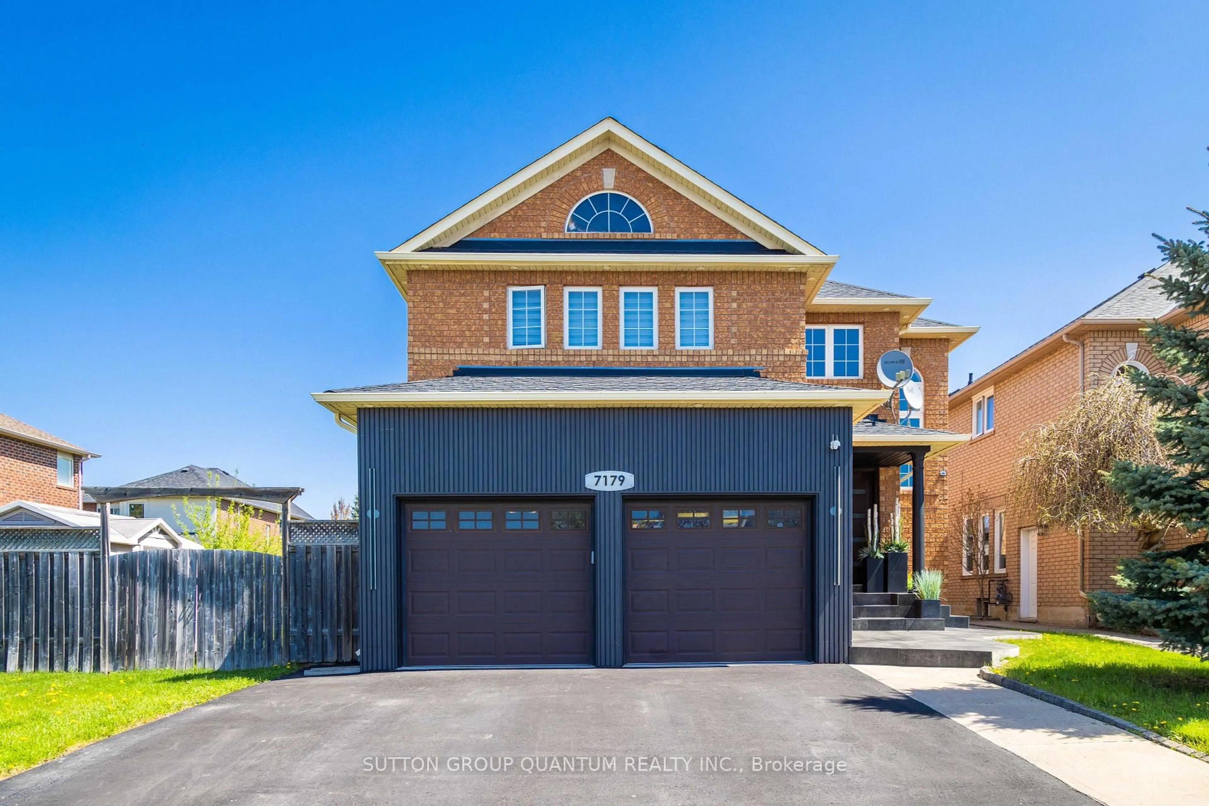 Home with brick exterior material, street for 7179 Terragar Blvd, Mississauga Ontario L5N 7L9