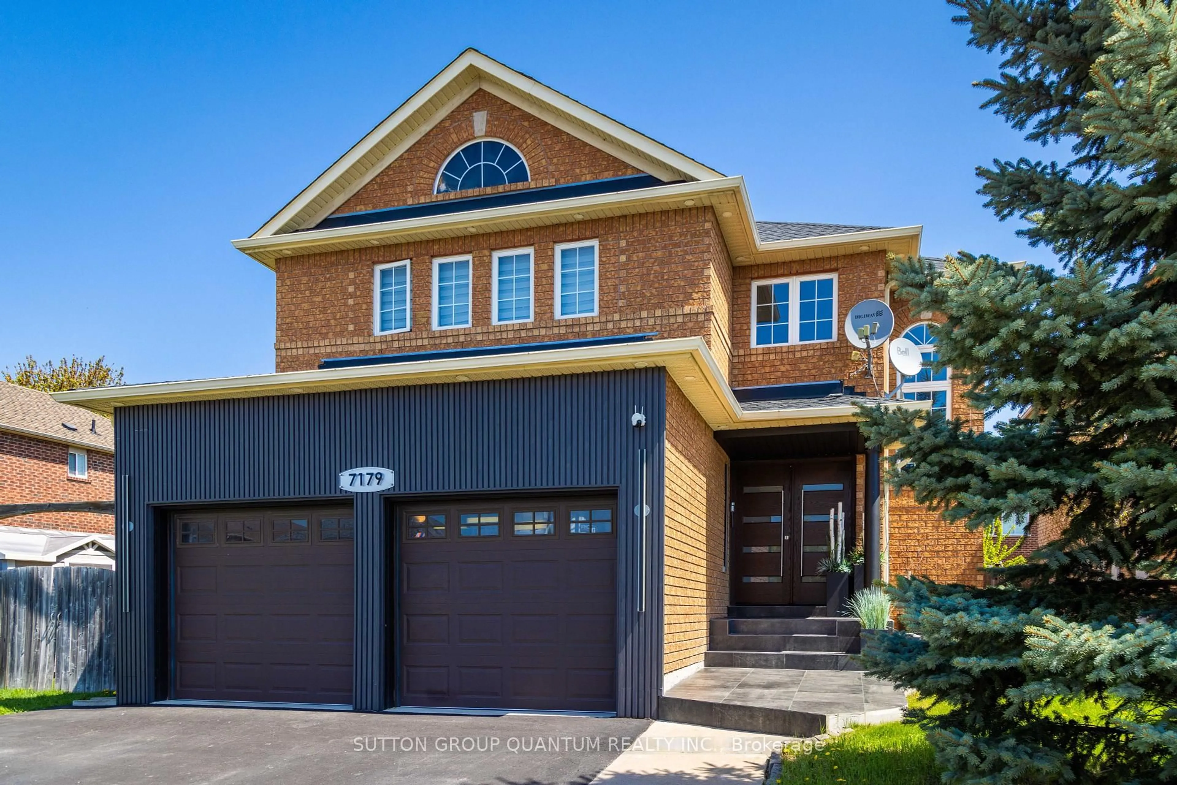 Home with brick exterior material, street for 7179 Terragar Blvd, Mississauga Ontario L5N 7L9