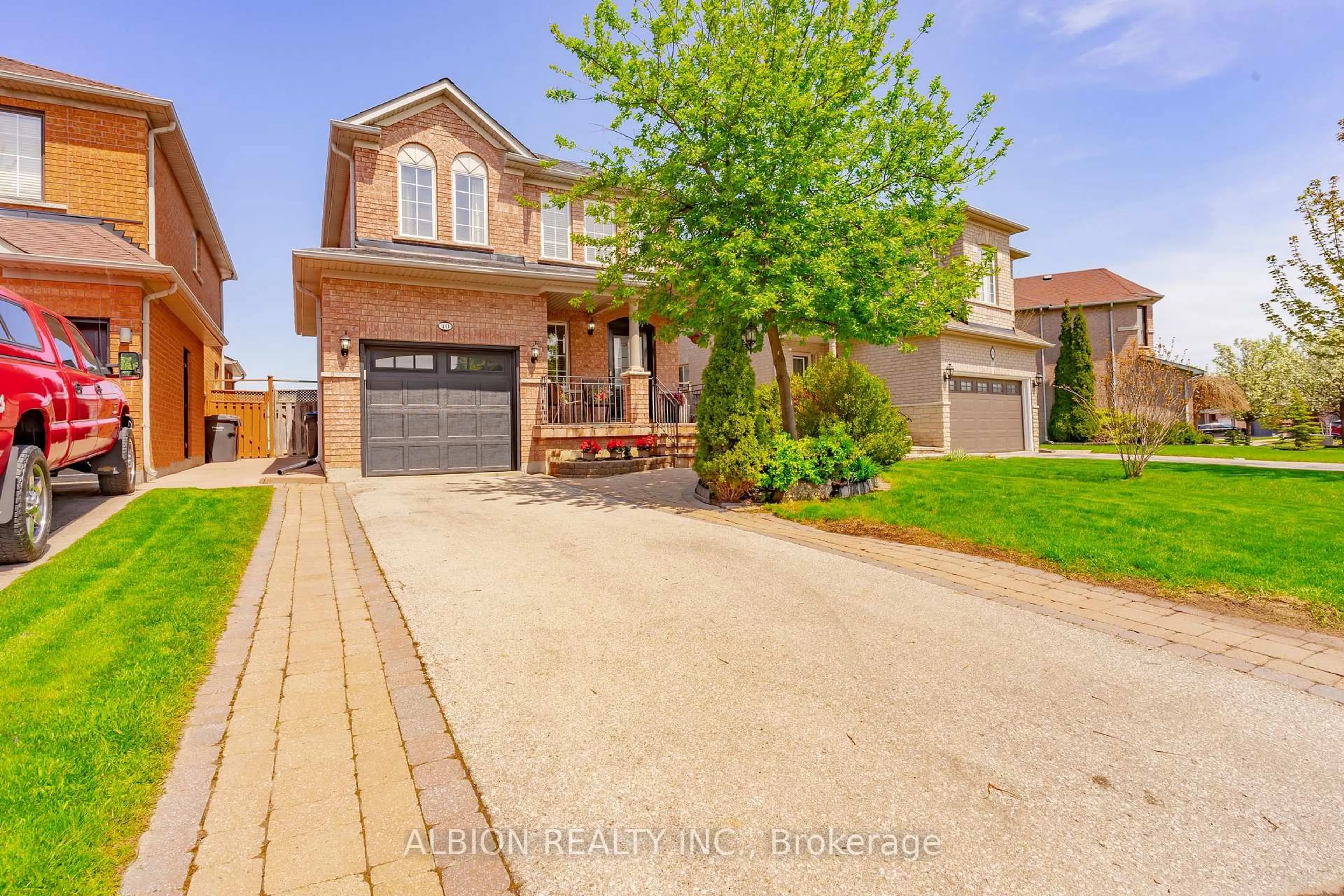 Home with brick exterior material, street for 40 Emily Carr Cres, Caledon Ontario L7E 2K9