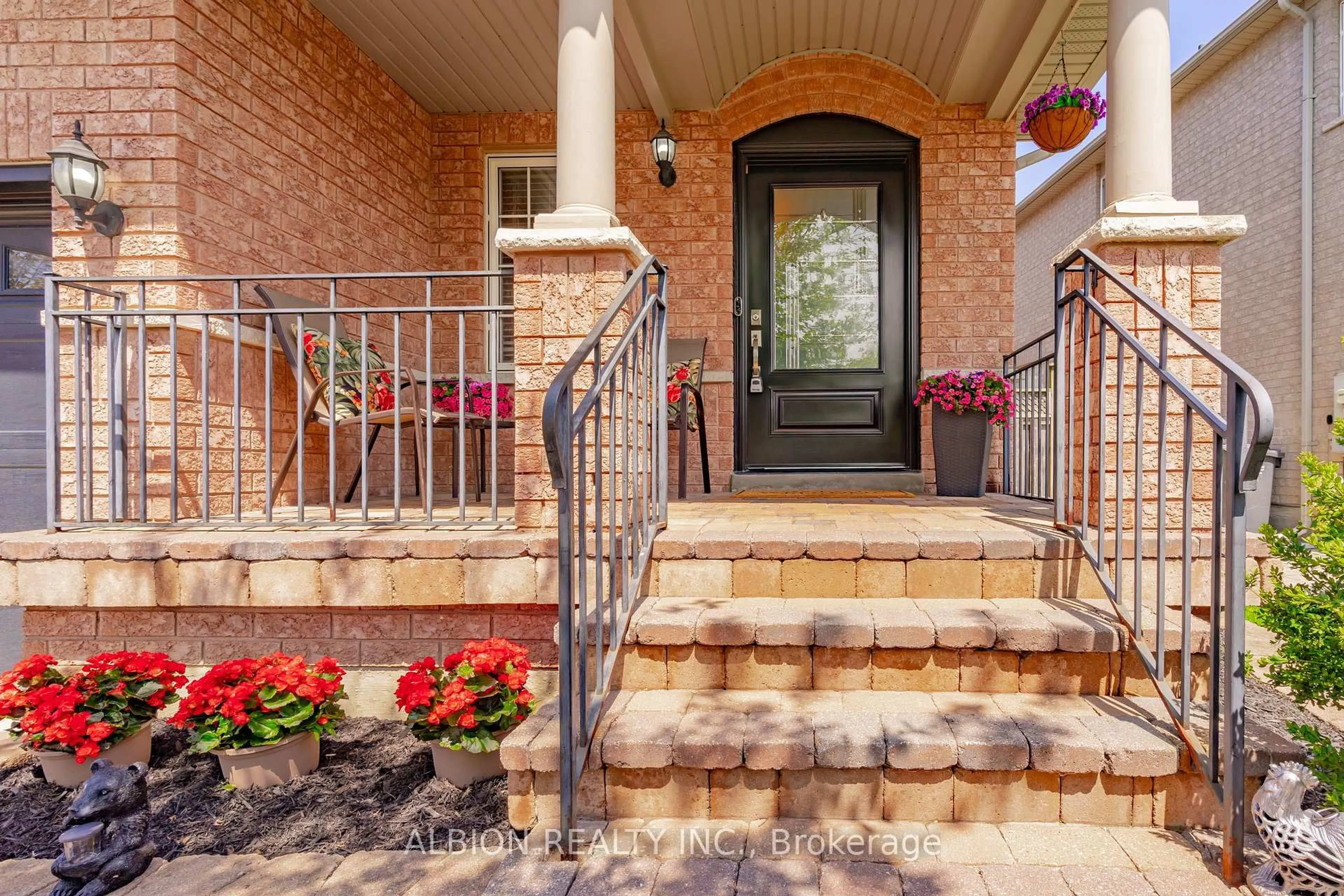 Unknown for 40 Emily Carr Cres, Caledon Ontario L7E 2K9