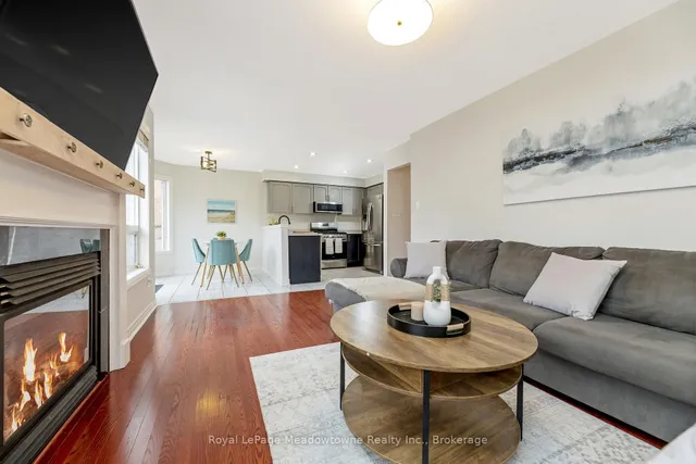 Additional property image - 13 Robarts Dr