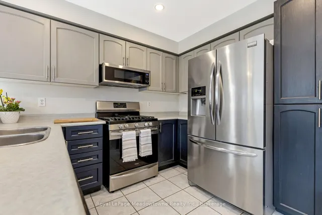 Additional property image - 13 Robarts Dr