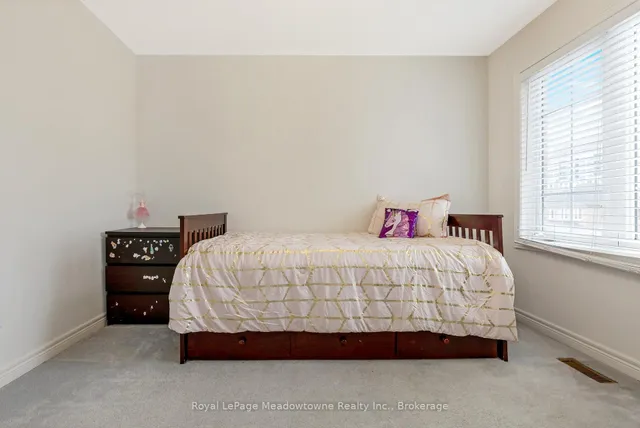 Additional property image - 13 Robarts Dr