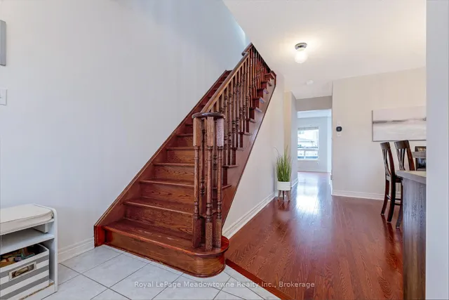 Additional property image - 13 Robarts Dr
