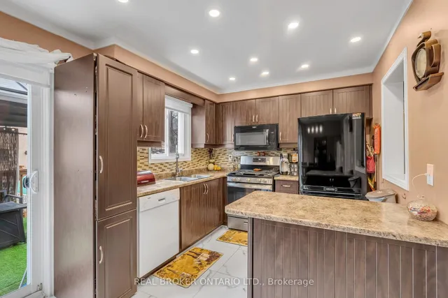 Additional property image - 85 Provincial Pl