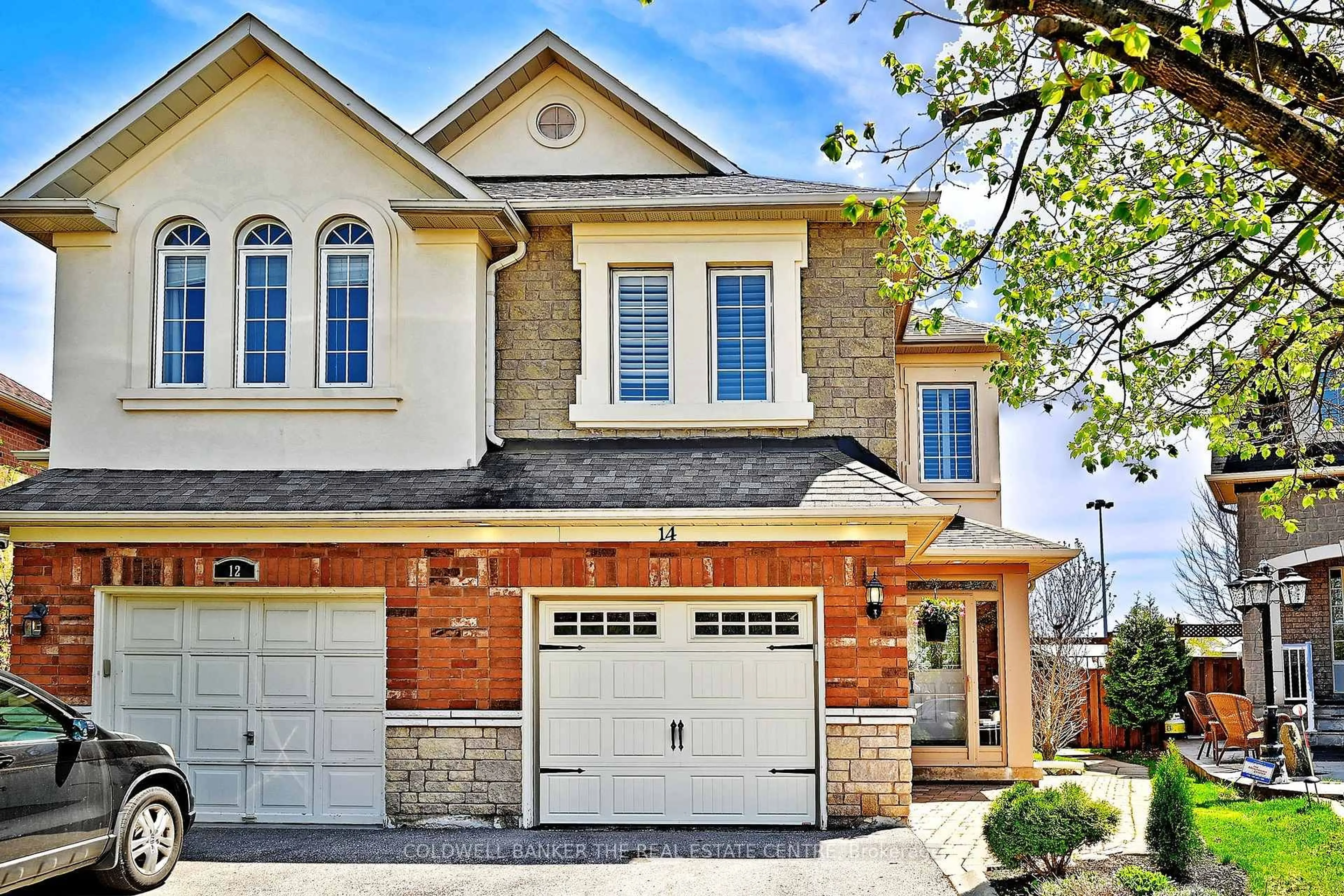 Home with brick exterior material, street for 14 Hesketh Crt, Caledon Ontario L7C 1C6