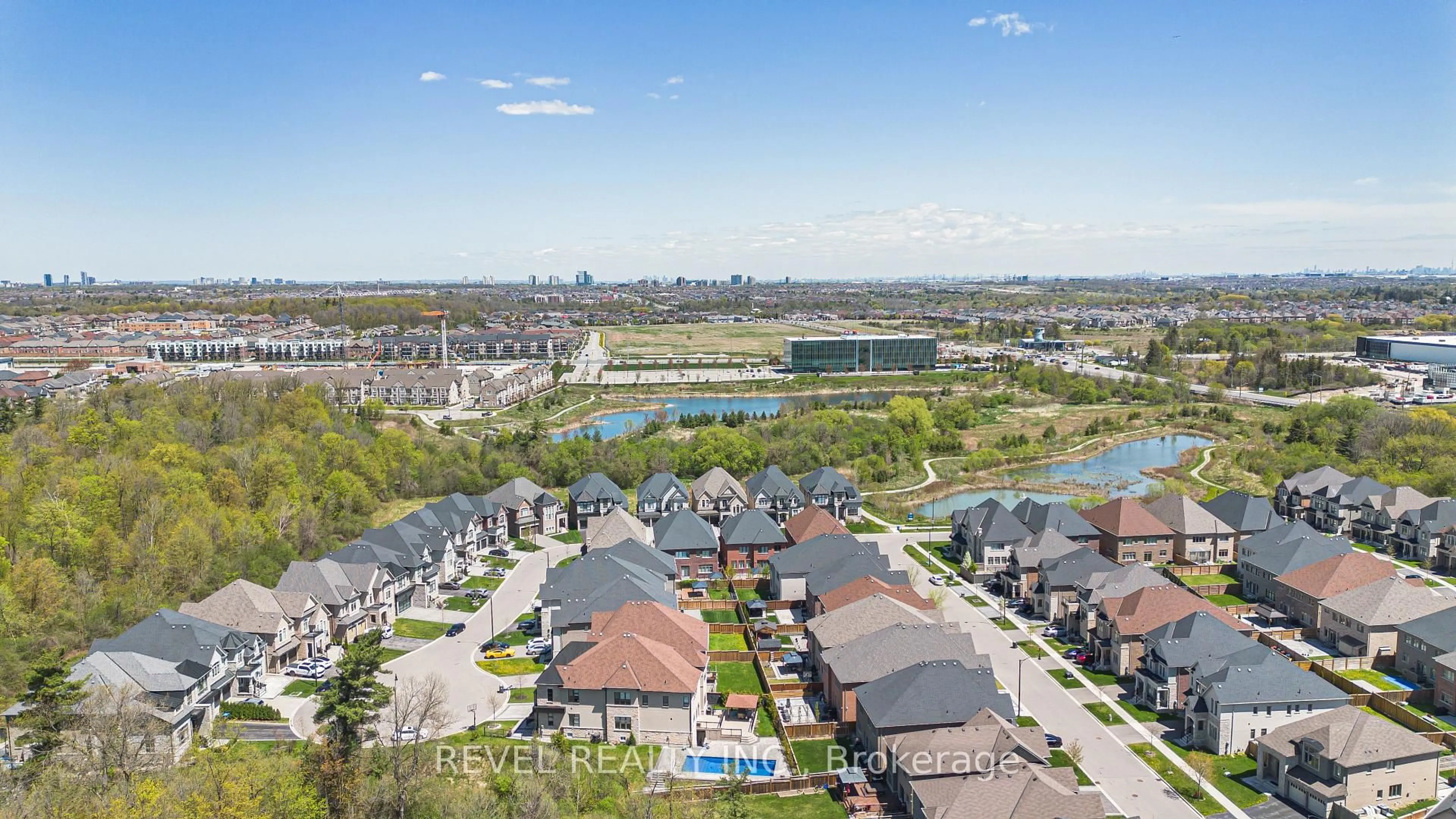 A pic from outside/outdoor area/front of a property/back of a property/a pic from drone, water/lake/river/ocean view for 11 Oliana Way, Brampton Ontario L6Y 6G8