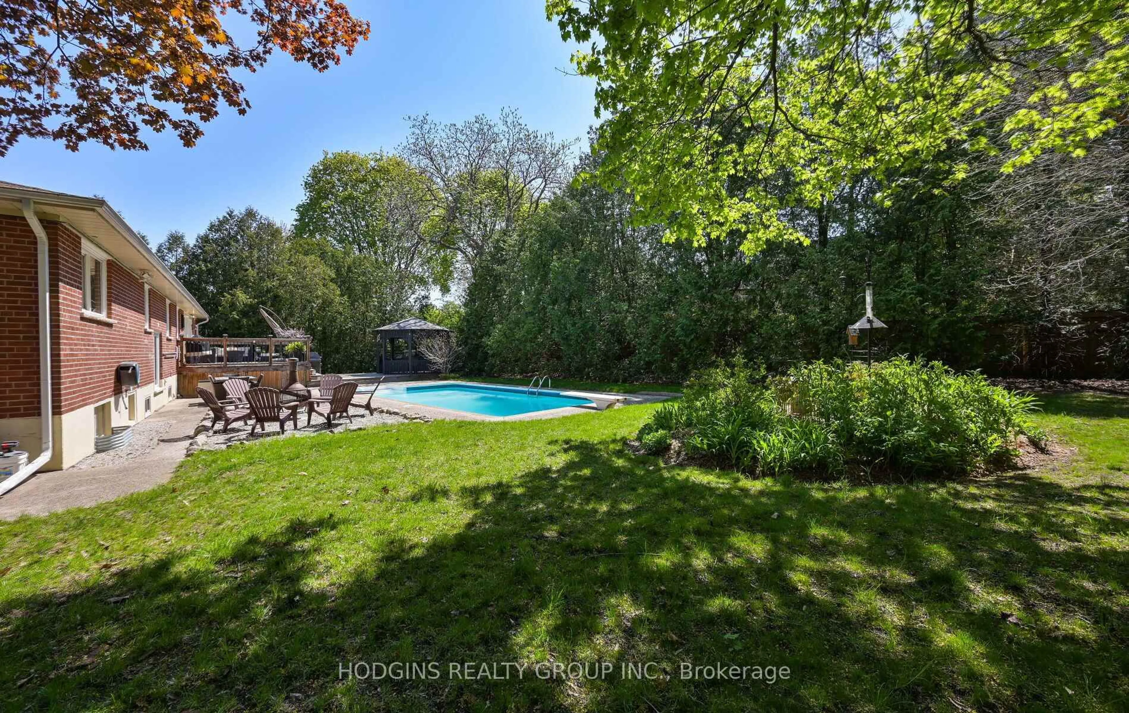 Pool for 1435 Saginaw Cres, Mississauga Ontario L5H 1X4