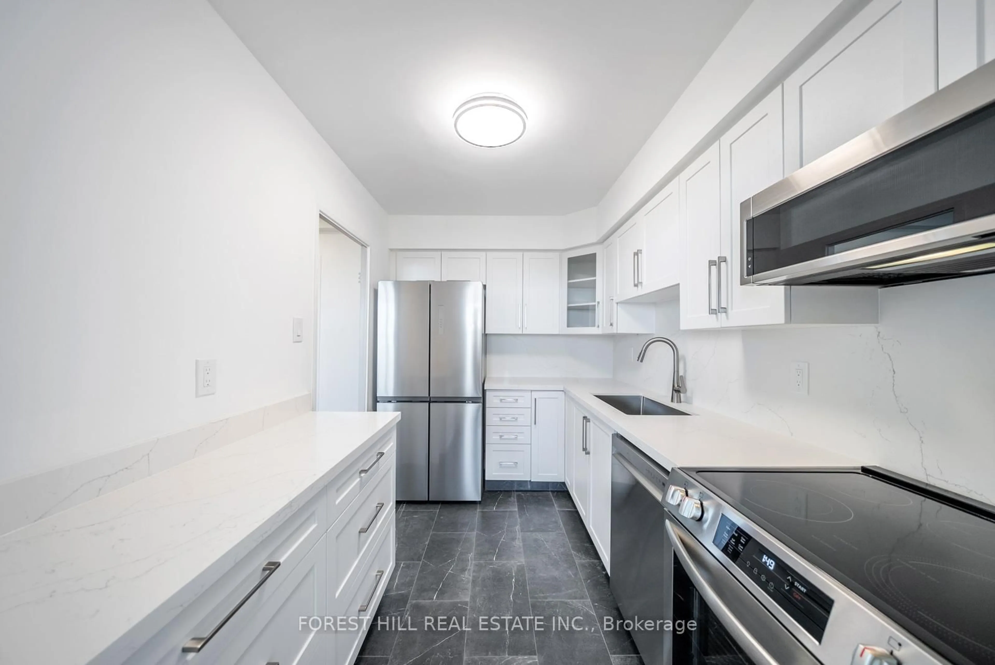 Standard kitchen, unknown for 360 Ridelle Ave #2114, Toronto Ontario M6B 1K1