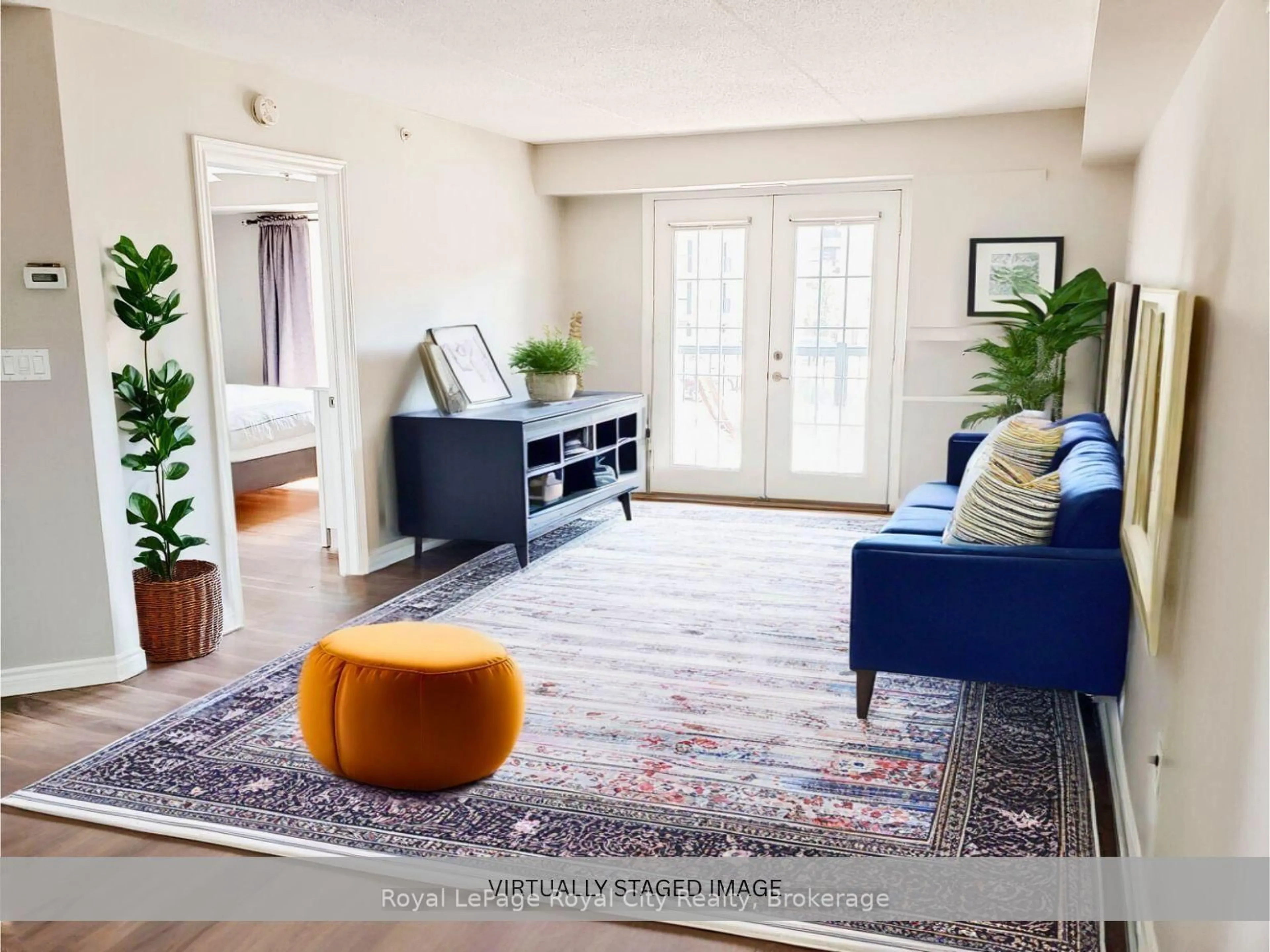 Living room with furniture, carpet floor for 1483 Maple Ave #204, Milton Ontario L9T 0B6