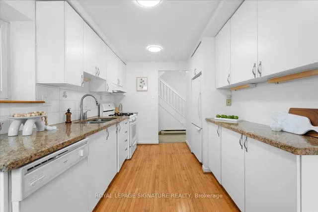 Additional property image - 5 Royal York Rd