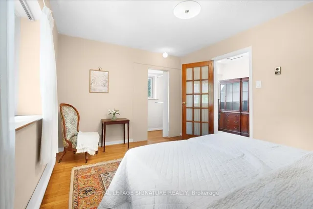 Additional property image - 5 Royal York Rd