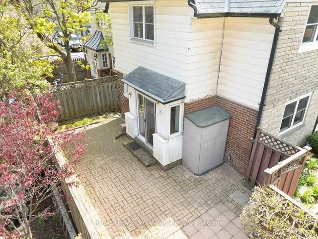 Additional property image - 5 Royal York Rd