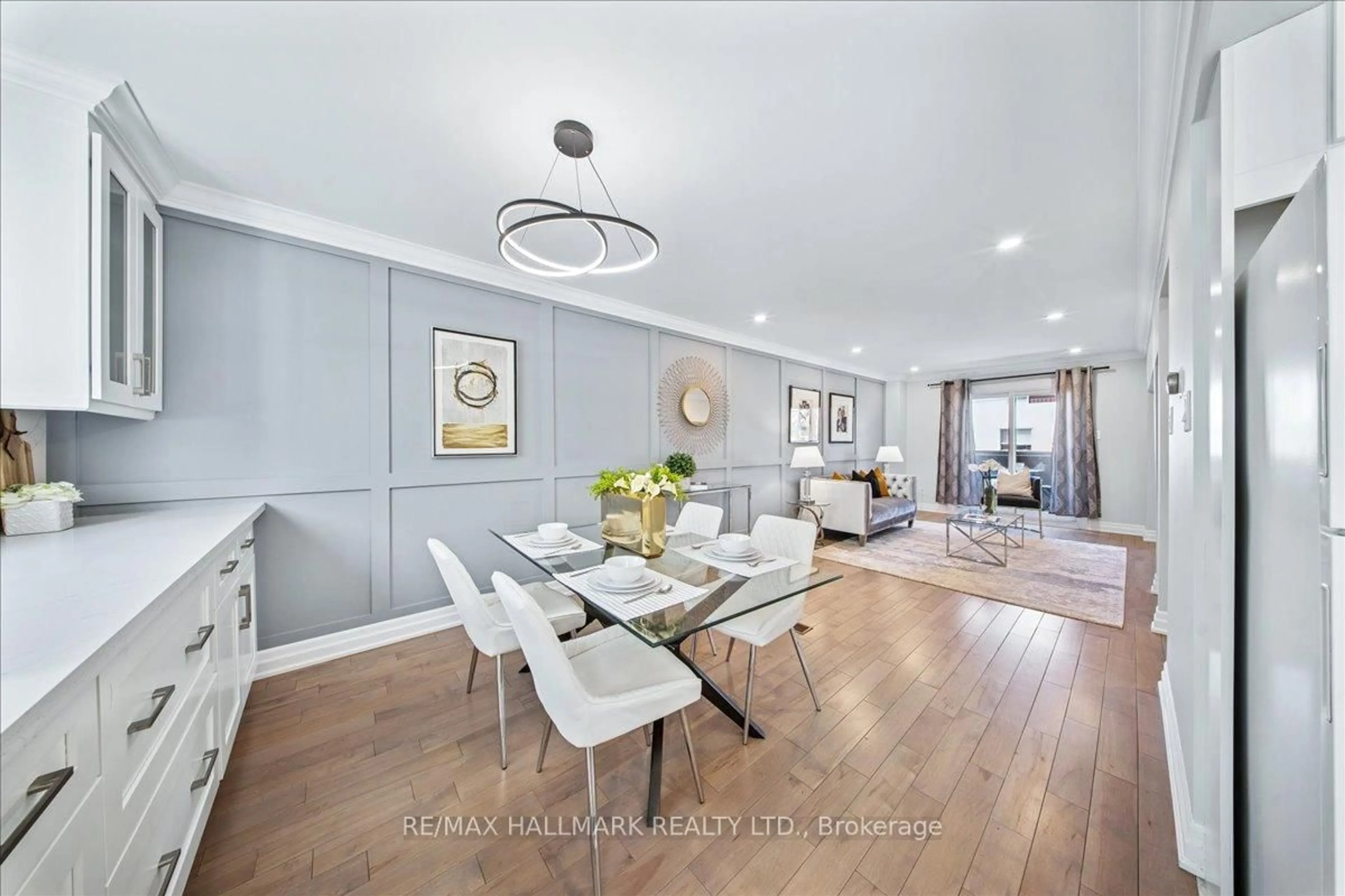 Dining room, unknown for 1221 Dundix Rd #19, Mississauga Ontario L4Y 3Y9