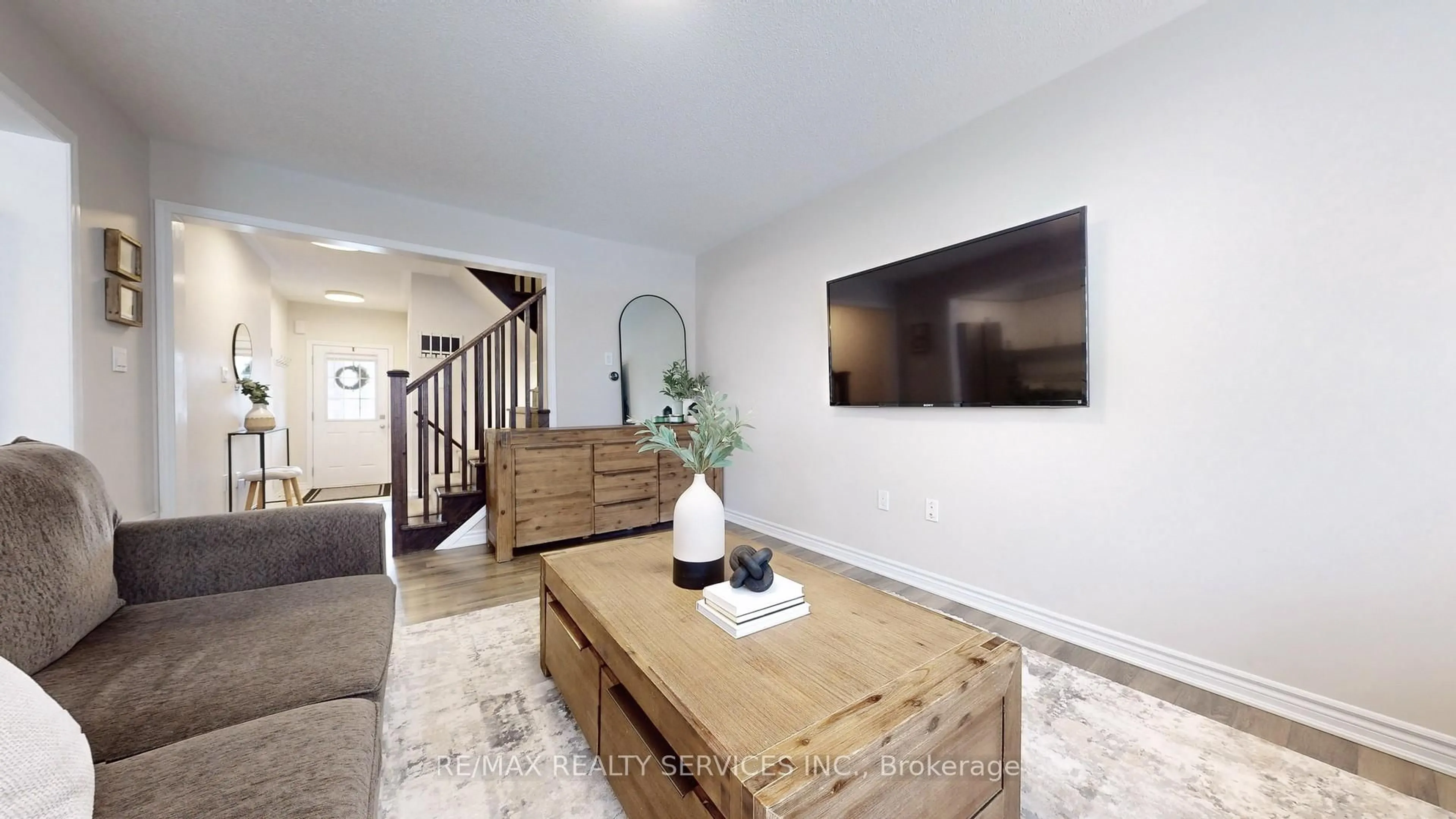 Unknown for 1245 Mulroney Hts, Milton Ontario L9T 7K6