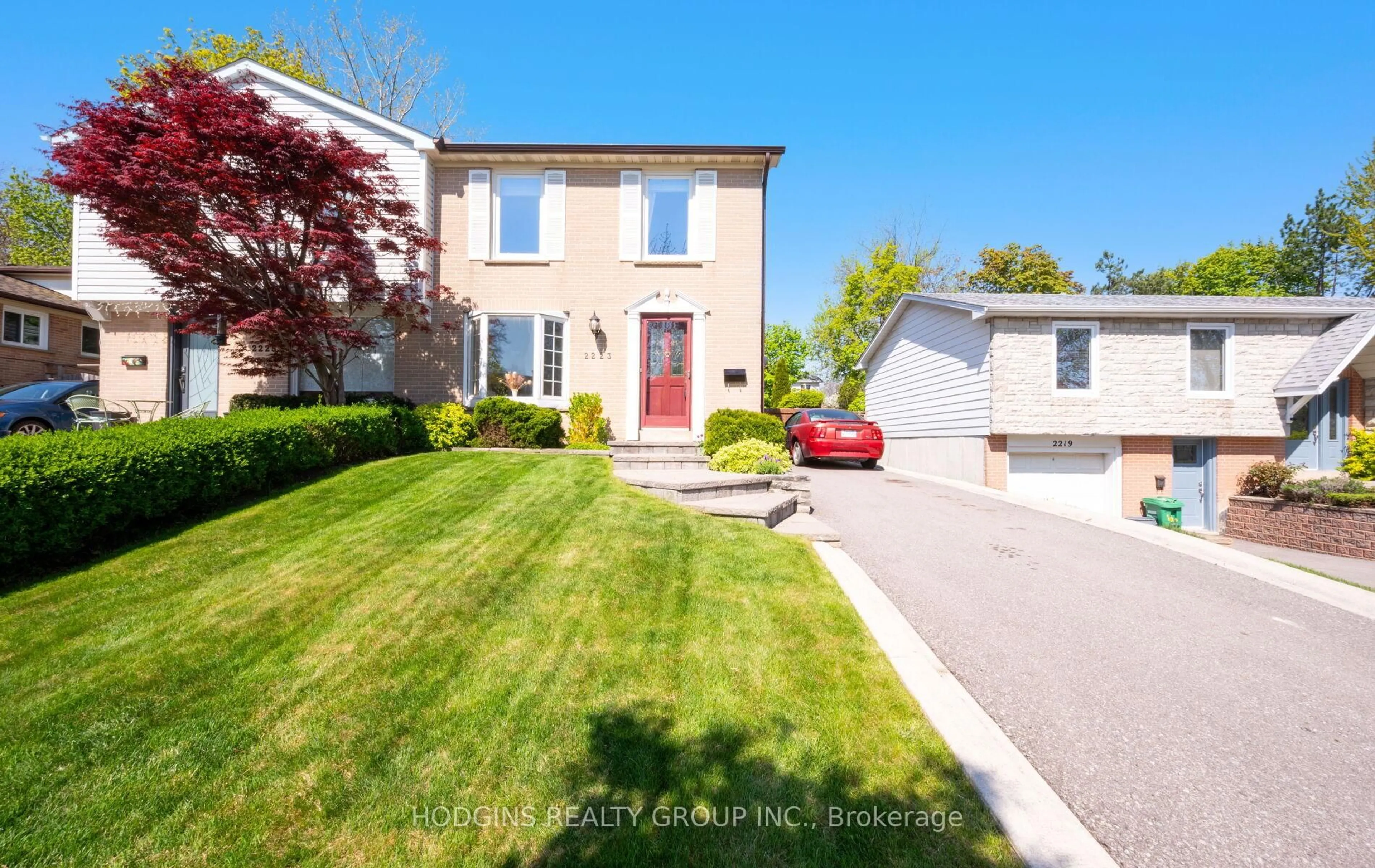 Unknown for 2223 Blue Beech Cres, Mississauga Ontario L5L 1C2