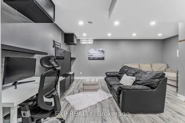 Additional property image - 5547 Cortina Cres