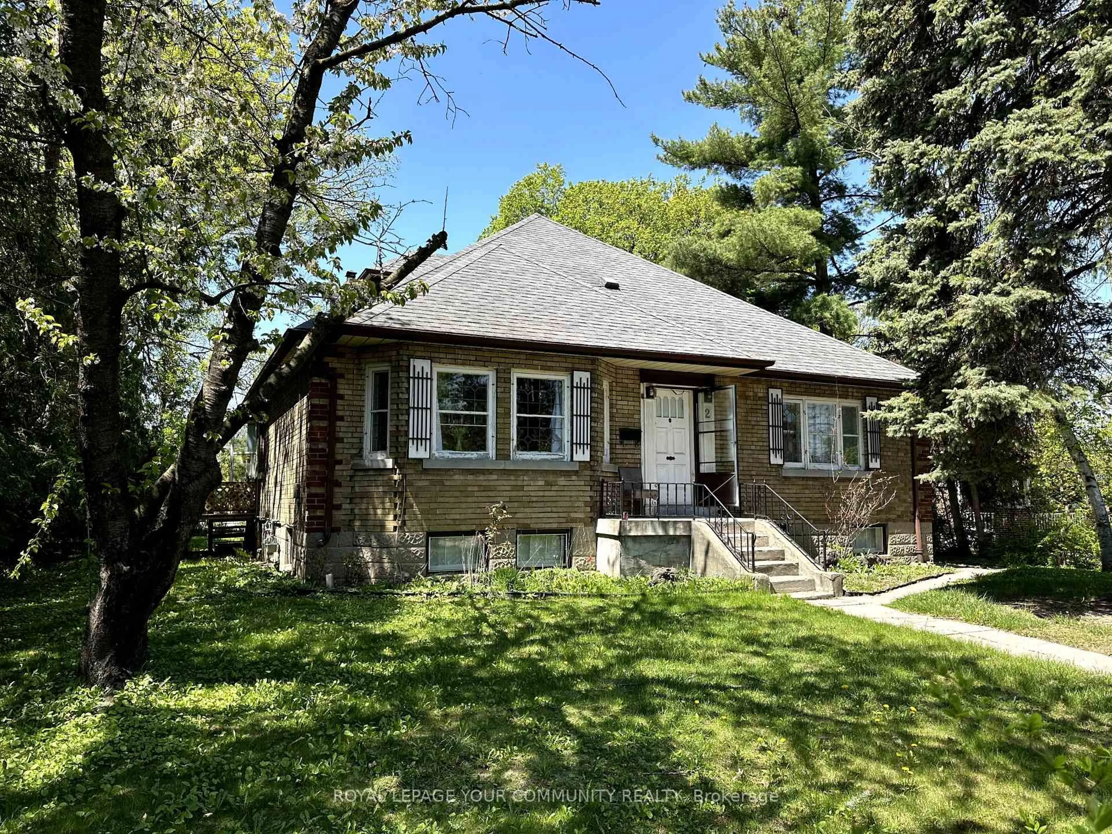 Unknown for 2 Botfield Ave, Toronto Ontario M9B 4C7
