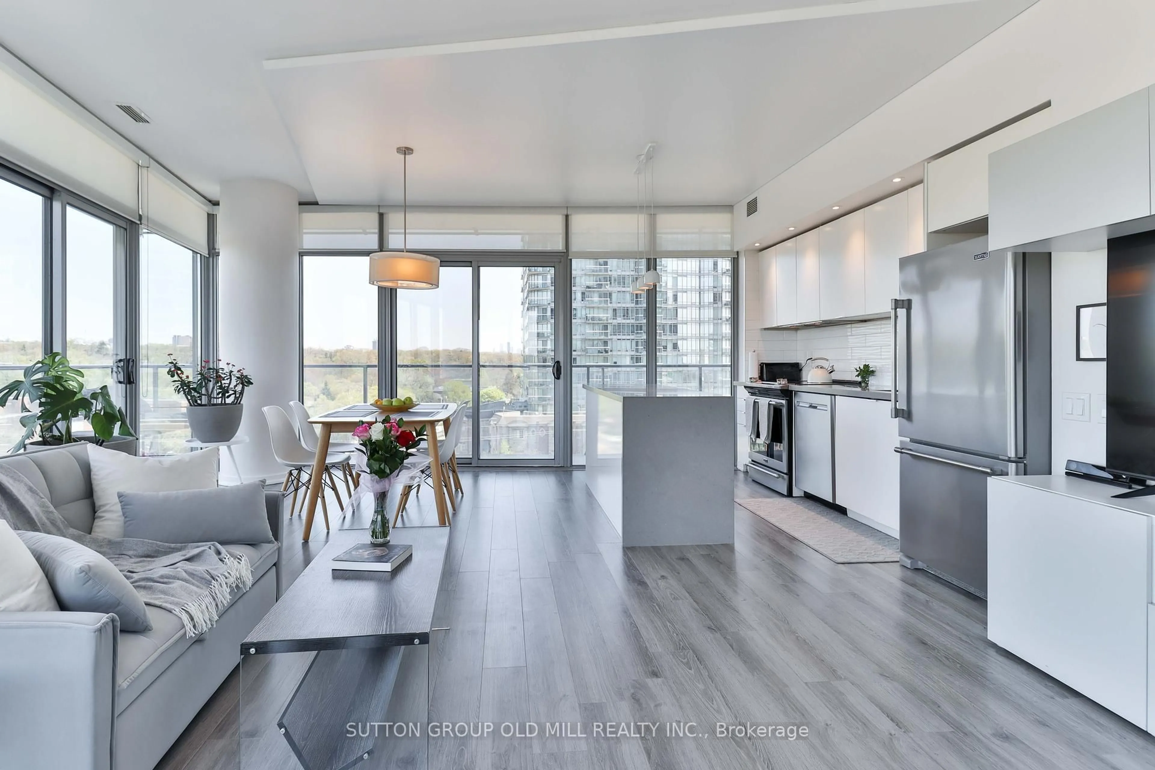 Open concept kitchen, unknown for 103 The Queensway N/A #714, Toronto Ontario M6S 5B3