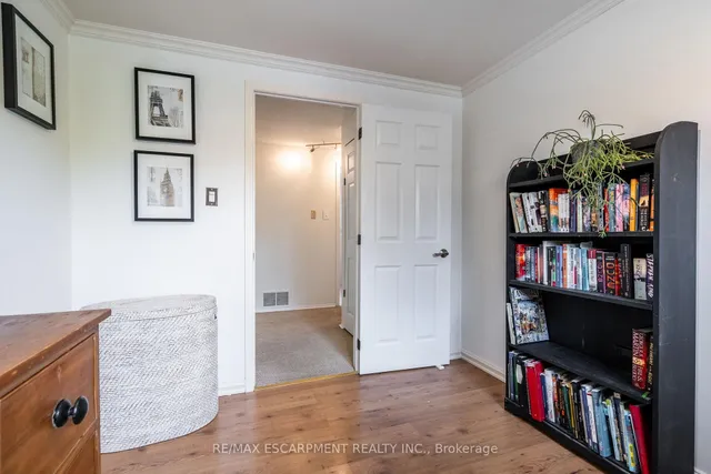 Additional property image - 5510 Spruce Ave