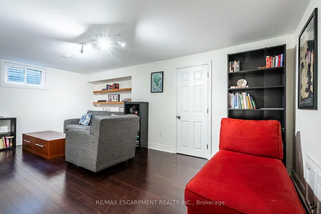 Additional property image - 5510 Spruce Ave