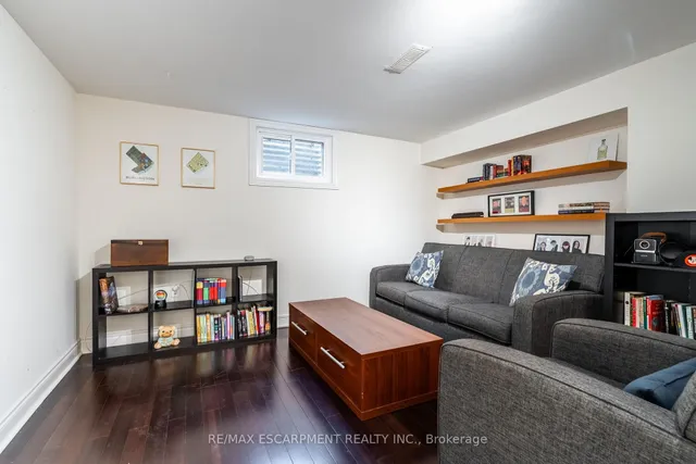 Additional property image - 5510 Spruce Ave
