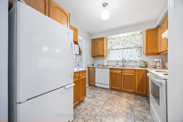 Additional property image - 435 Silverstone Dr Unit 22