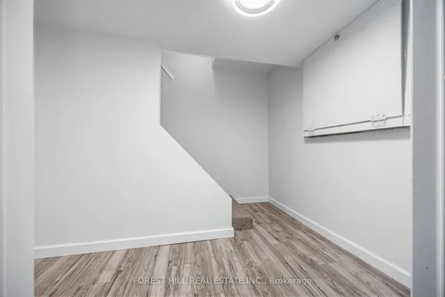 Additional property image - 435 Silverstone Dr Unit 22