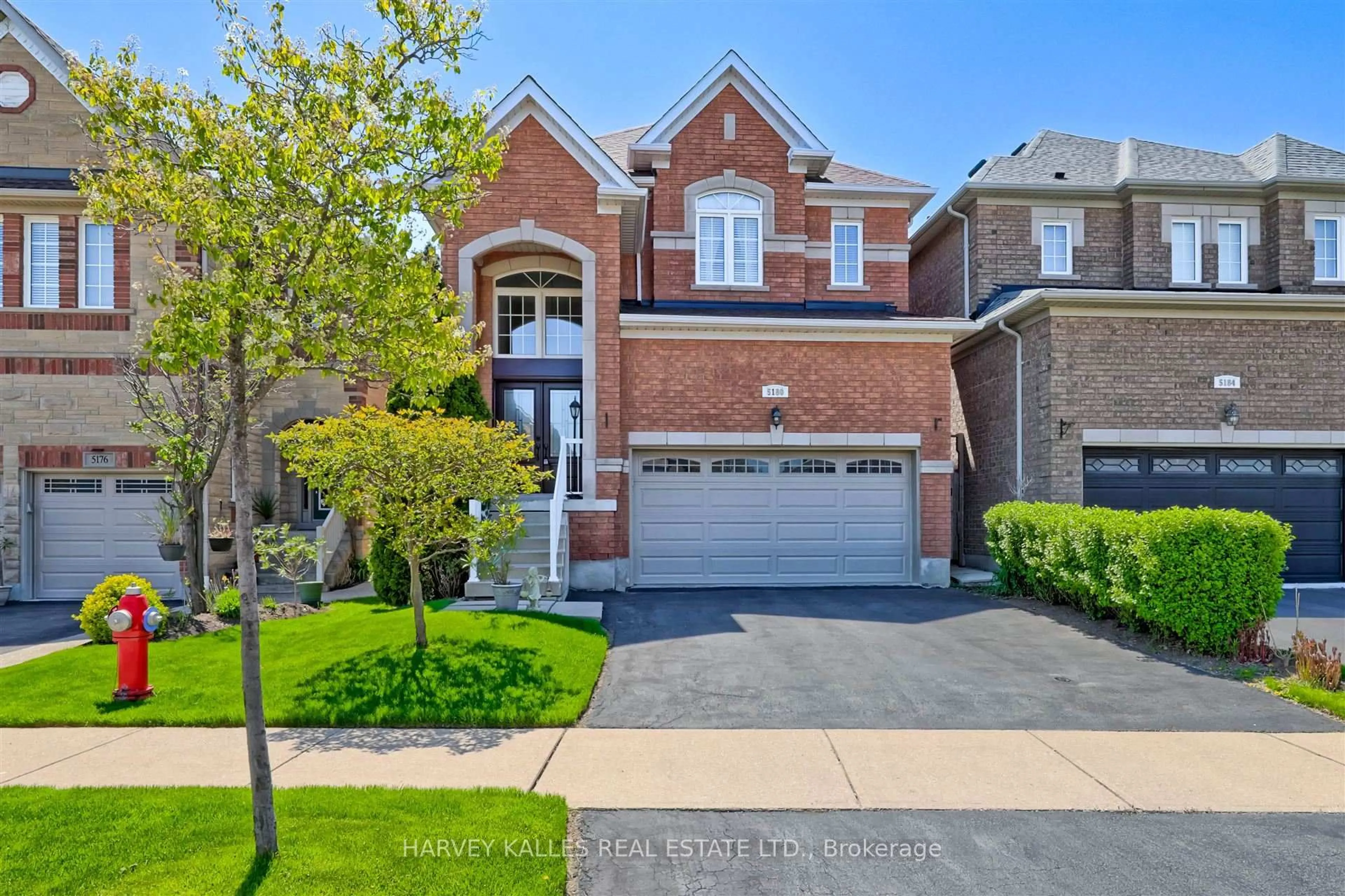 Home with brick exterior material, street for 5180 Littlebend Dr, Mississauga Ontario L5M 8B6
