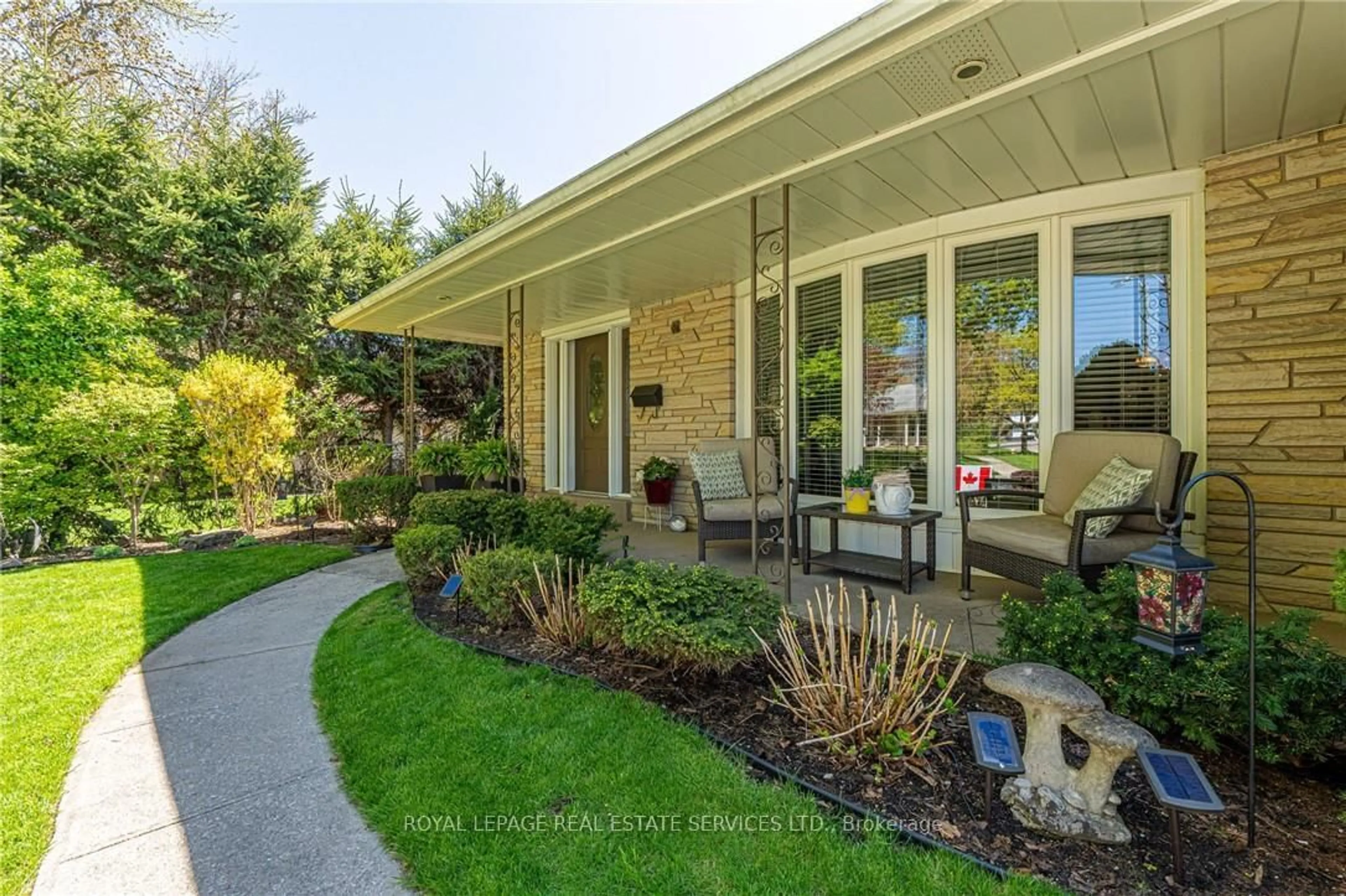 Unknown for 296 Glen Afton Dr, Burlington Ontario L7L 1H1