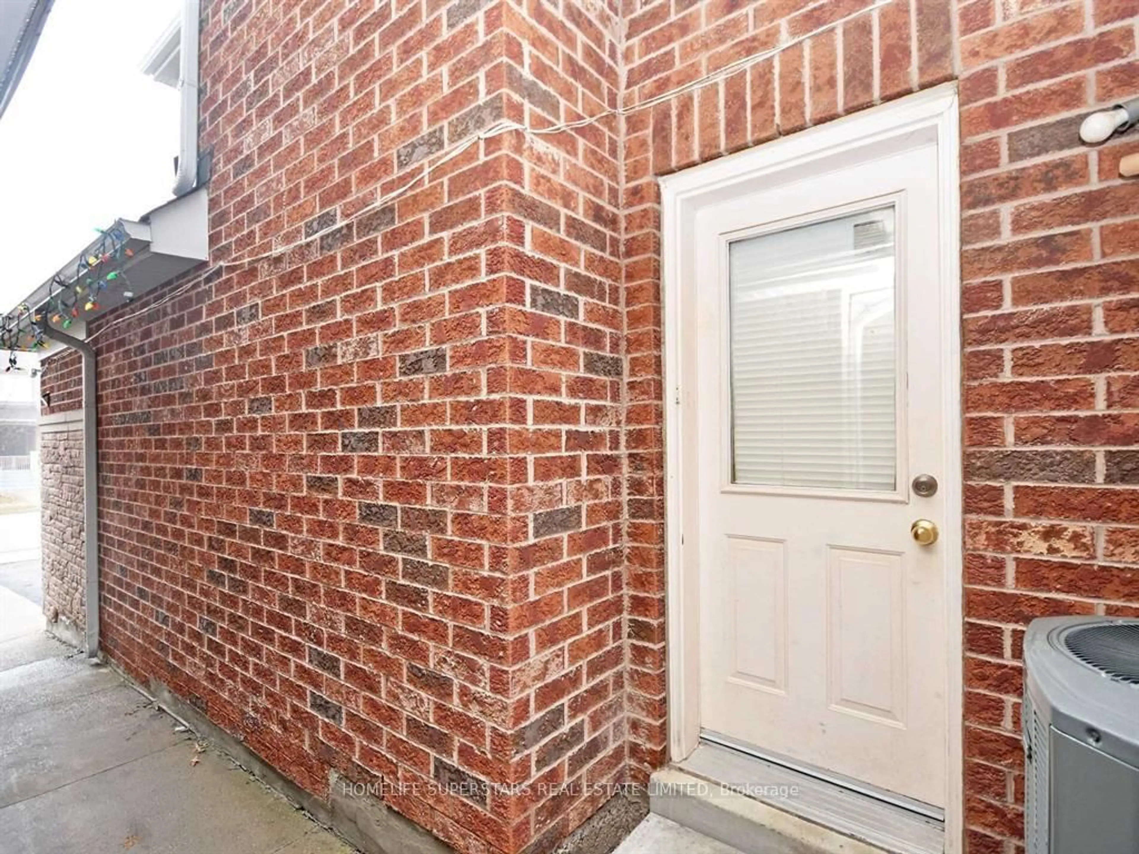 Home with brick exterior material, street for 64 Mccrimmon Dr, Brampton Ontario L7A 2Z3