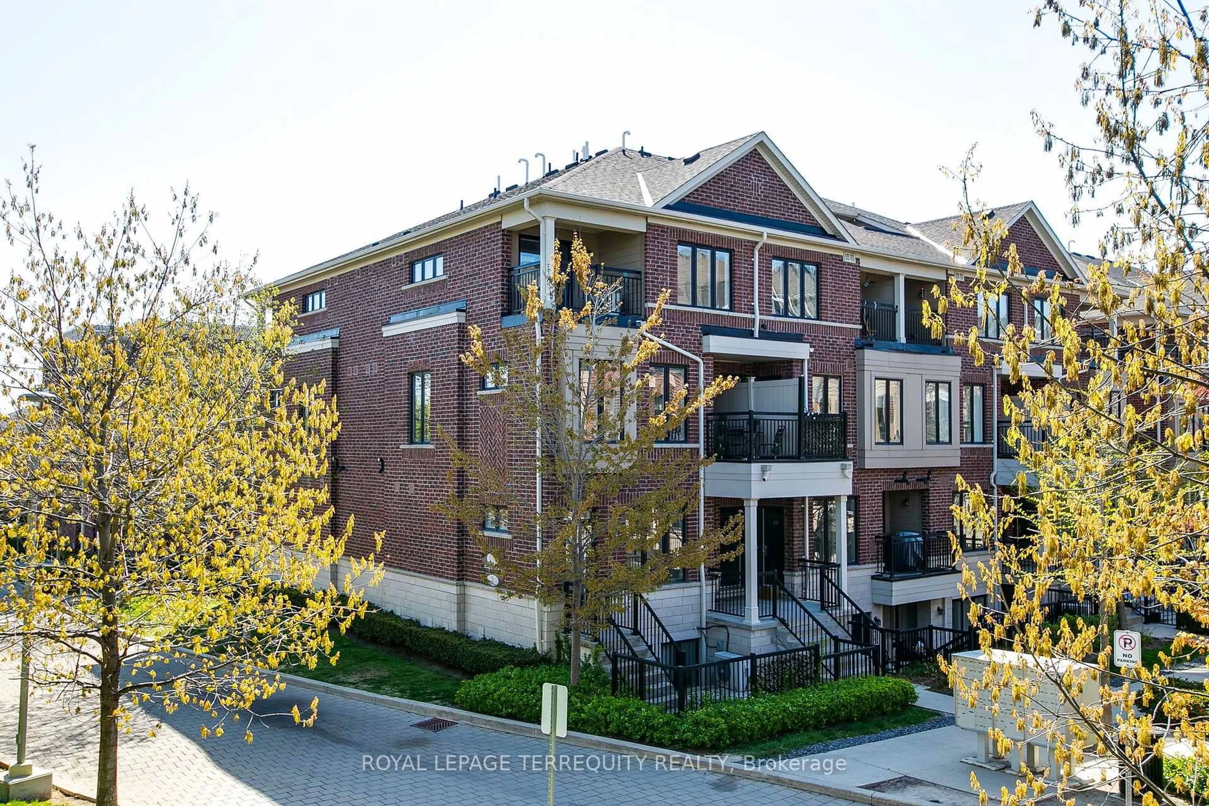 Home with brick exterior material, unknown for 130 Twenty Fourth St ##66, Toronto Ontario M8V 0B9