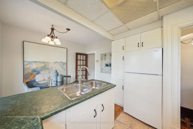 Additional property image - 243 Annette St
