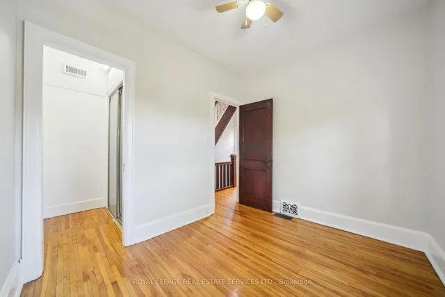 Additional property image - 243 Annette St
