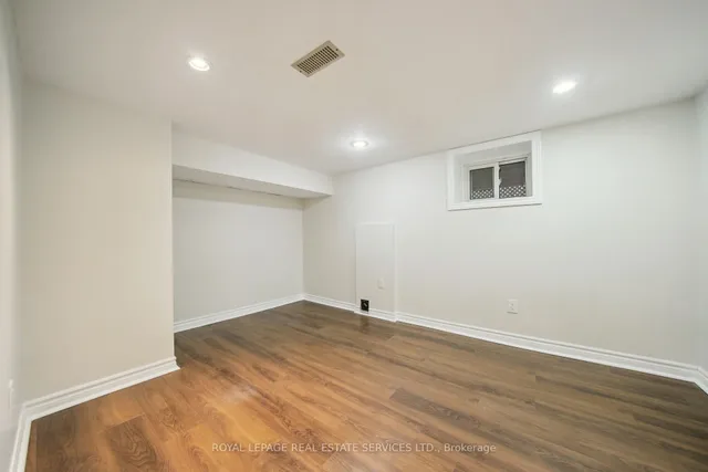 Additional property image - 243 Annette St