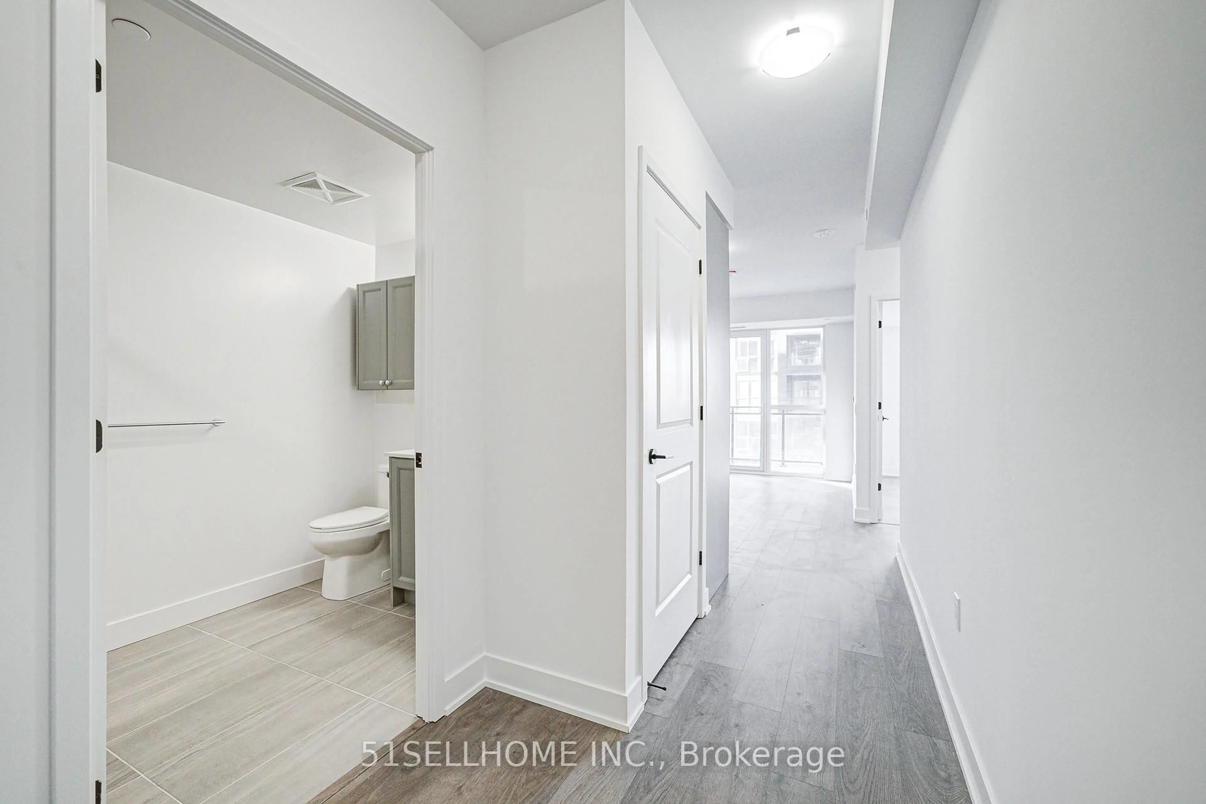 Unknown for 2333 Khalsa Gate #202, Oakville Ontario L6M 0X7