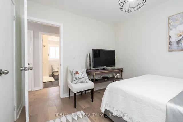 Additional property image - 12 Ashfield Dr