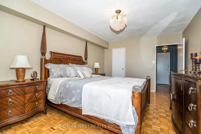 Additional property image - 85 Emmett Ave Unit 1908
