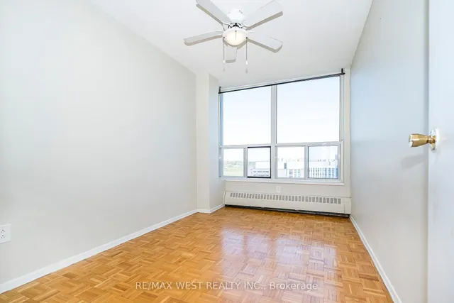 Additional property image - 85 Emmett Ave Unit 1908