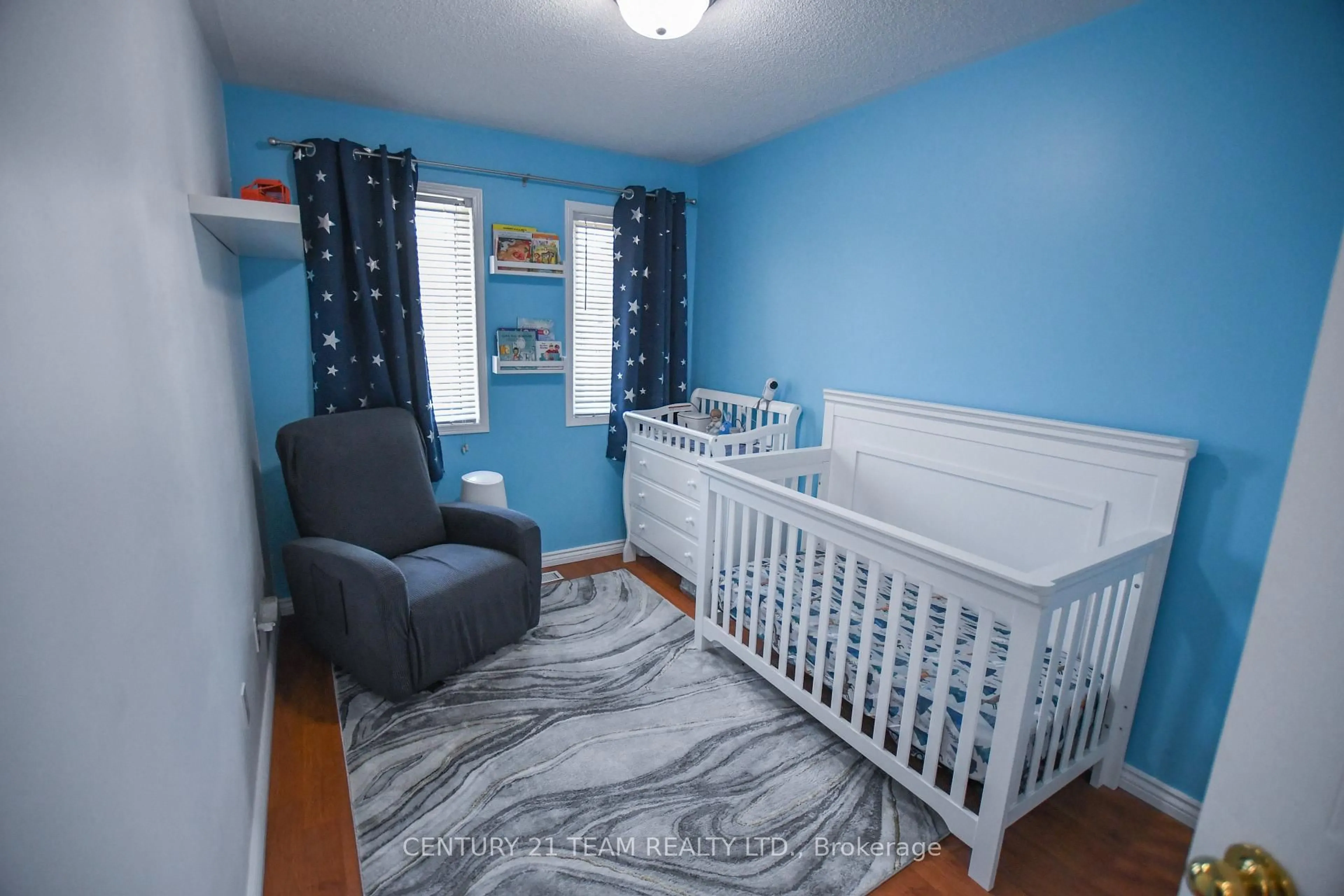 A pic of a room for 10A Wylie Circ, Halton Hills Ontario L7G 5M1