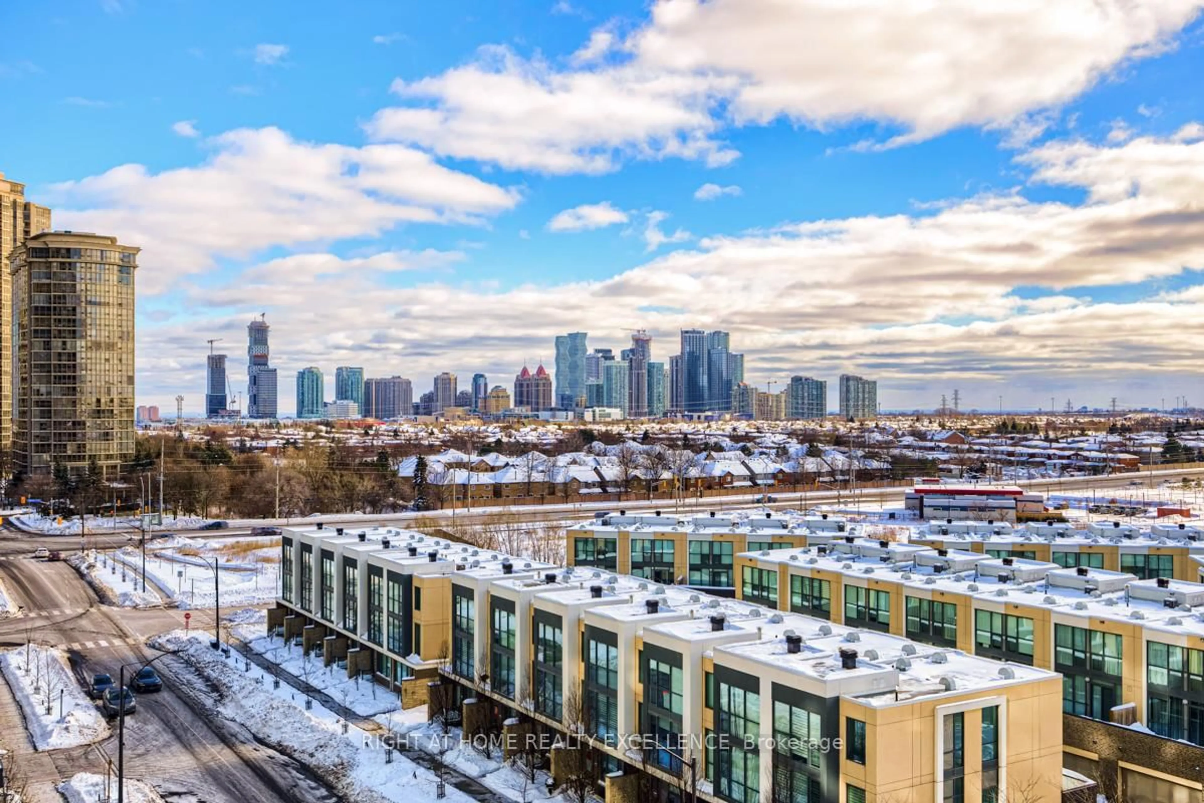A pic from outside/outdoor area/front of a property/back of a property/a pic from drone, city buildings view from balcony for 65 Watergarden Dr #504, Mississauga Ontario L5R 0G9